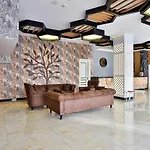 Hotel Oji